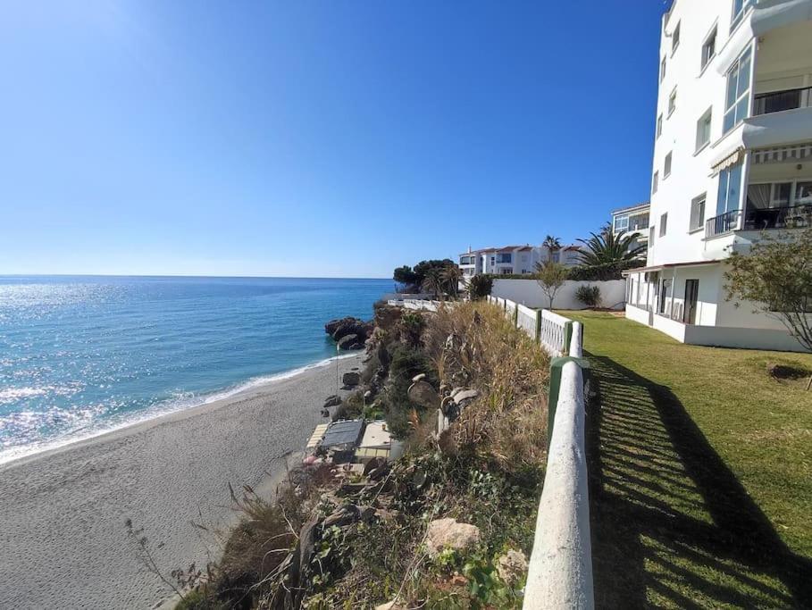 Central 2 Bedroom With Sea Views, Acapulco Playa, Nerja Exterior photo